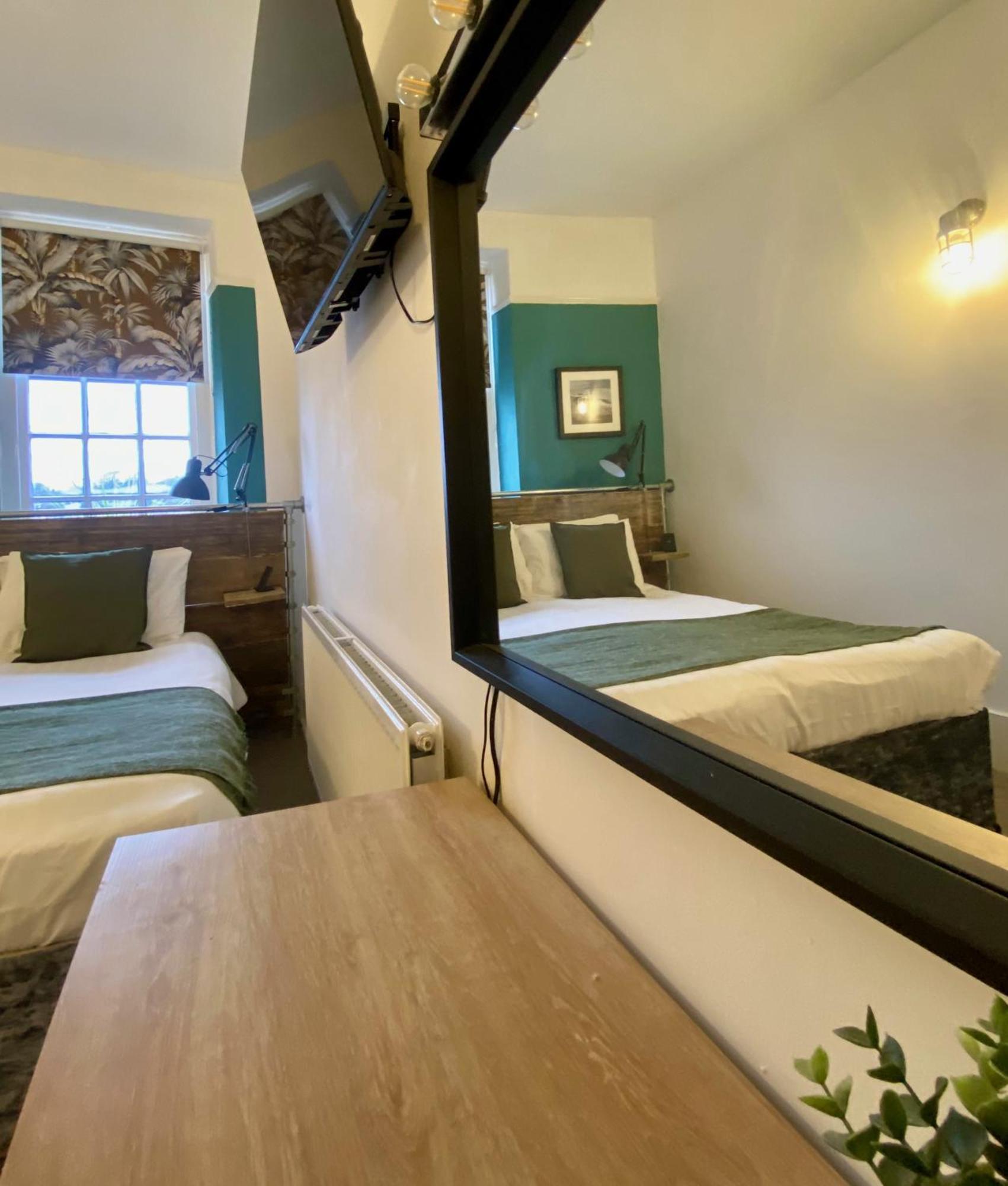 Hotel The Admiral à Hove Extérieur photo